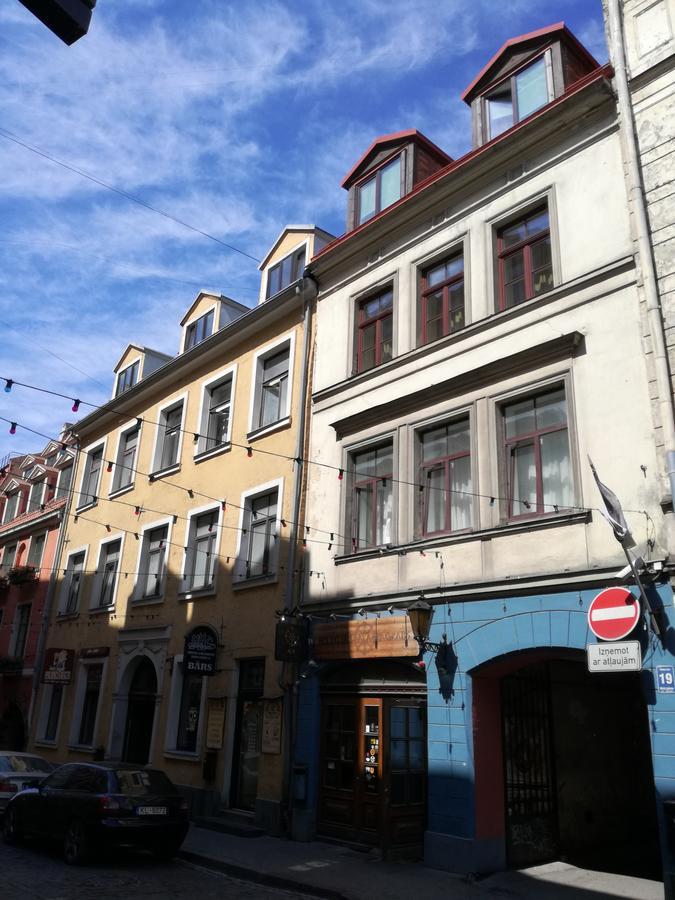 Three-Bedroom Apartment On Peldu 19 Riga Exterior foto