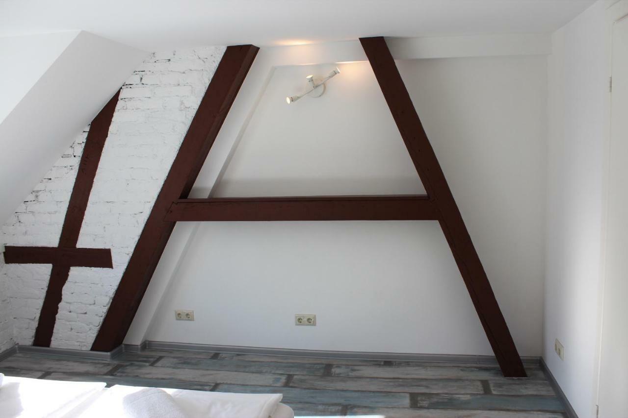 Three-Bedroom Apartment On Peldu 19 Riga Exterior foto